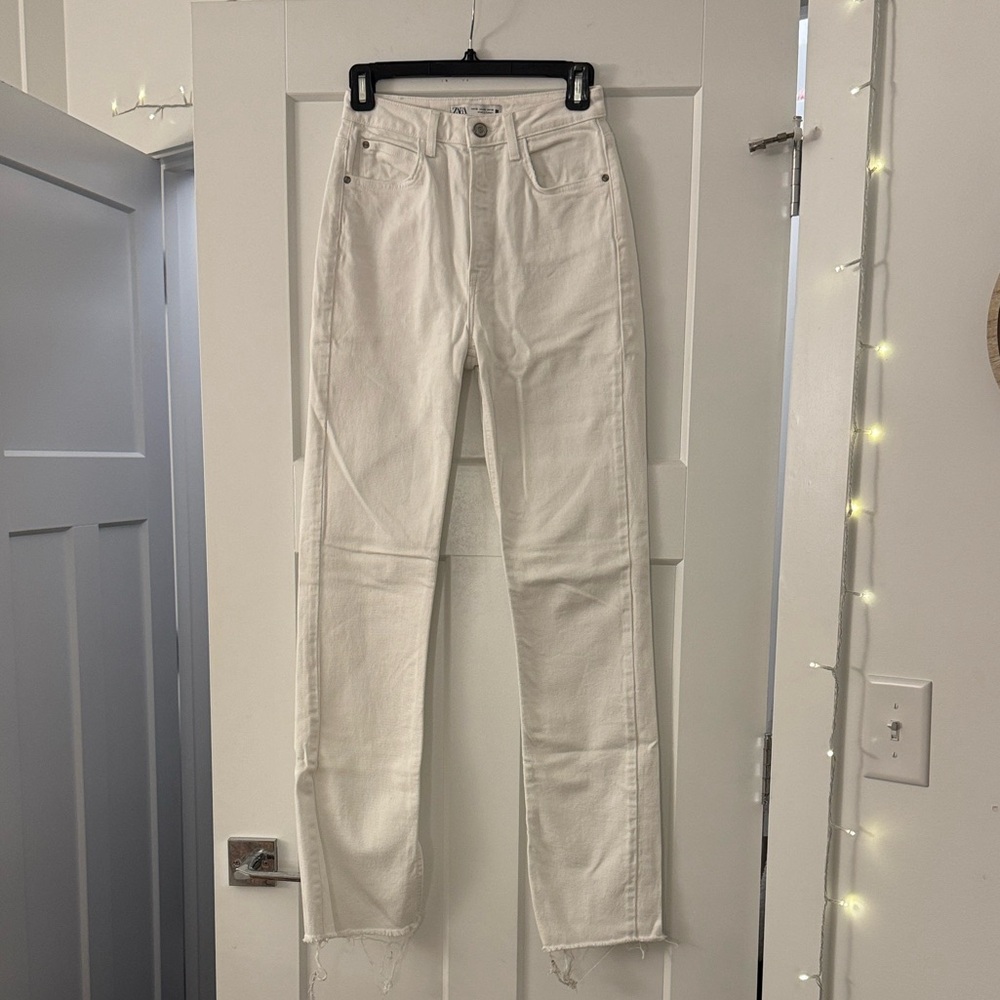 ZARA HIGH RISE SLIM LEG FLARE JEANS WITH SPLIT HEM
